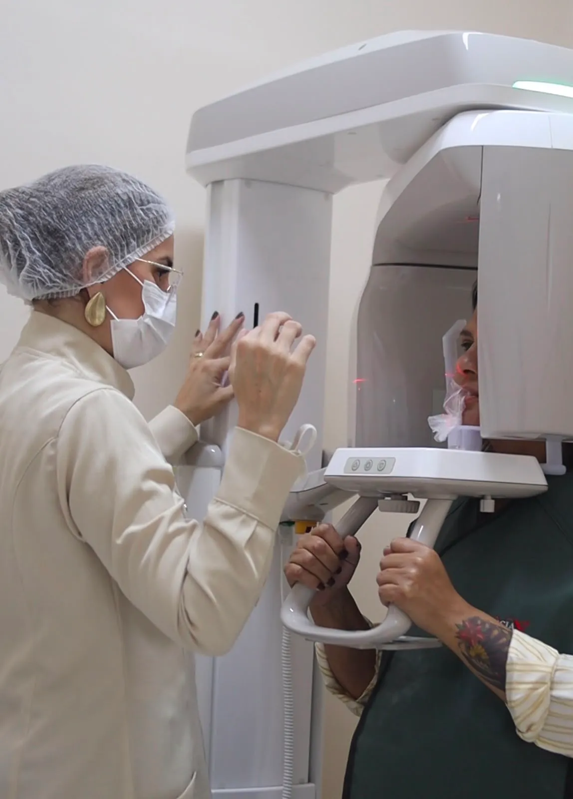 Raio-X panorâmico digital na Odoctor, em Ponte Nova
